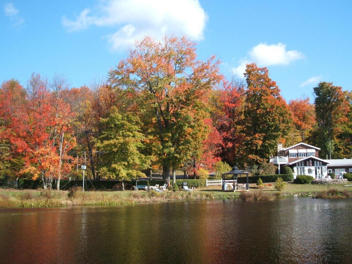 Lakeville Lake Moc A Tek Inn מראה חיצוני תמונה