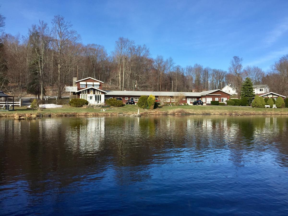 Lakeville Lake Moc A Tek Inn מראה חיצוני תמונה