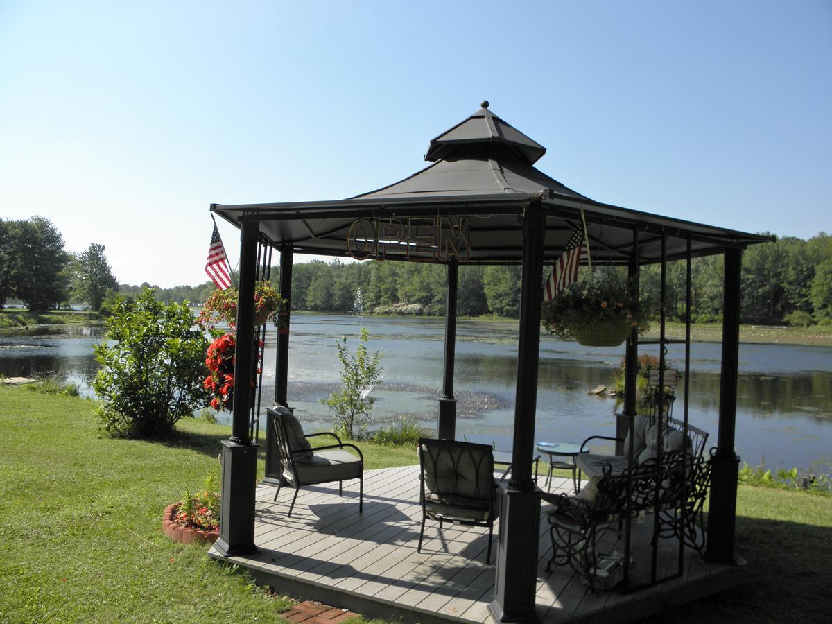 Lakeville Lake Moc A Tek Inn מראה חיצוני תמונה